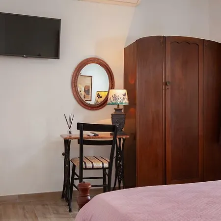 Ctma151/ Renovated Stone House With Private Pool, Located In Makarska, 4 + 2 Persons Vila Makarská